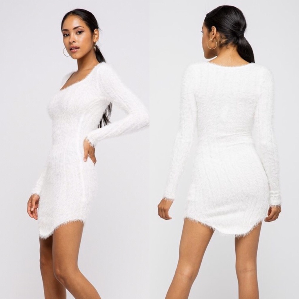 โผ๏ธ Soft and Fuzzy Mini Stretch Sweater Dress body - Picture 1 of 5